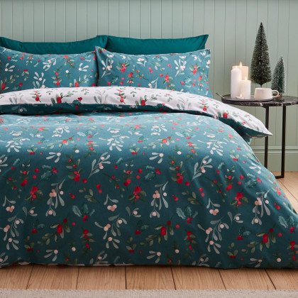 Catherine Lansfield Brushed Holly & Mistletoe Duvet Set Double Catherine Lansfield Brushed Holly & Mistletoe Duvet Set Double