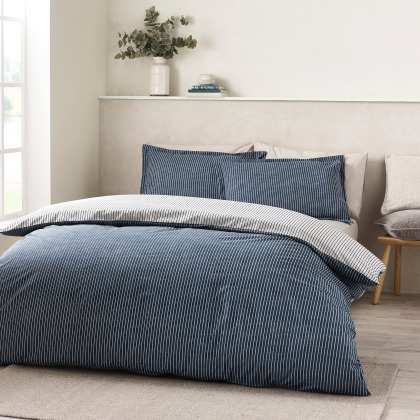 Catherine Lansfield Oxford Pinstripe Duvet Set in Navy Catherine Lansfield Oxford Pinstripe Duvet Set in Navy