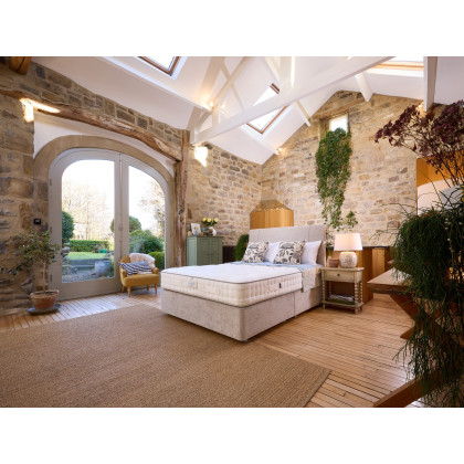 Harrison Spinks Silver 6500 Padded Top Deep Divan Set Harrison Spinks Silver 6500 Padded Top Deep Divan Set