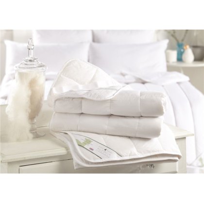Peter Betteridge Alpaca Duvets - 13.5 Tog Peter Betteridge Alpaca Duvets - 13.5 Tog