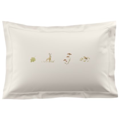 Sophie Allport Autumn Foraging Oxford Pillowcase Pair Sophie Allport Autumn Foraging Oxford Pillowcase Pair