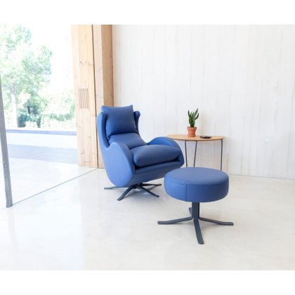 Fama Lenny Swivel Rocker Chair in Dalmata Leather Fama Lenny Swivel Rocker Chair in Dalmata Leather