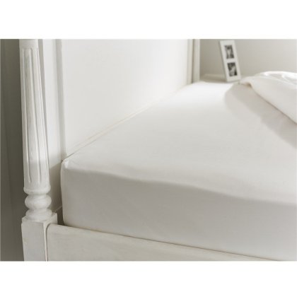The Lyndon Company 400 Thread Count Sateen White Fitted Sheet - Single