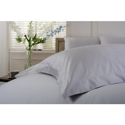 The Lyndon Company 800 Thread Count Sateen Platinum Oxford Pillowcase The Lyndon Company 800 Thread Count Sateen Platinum Oxford Pillowcase