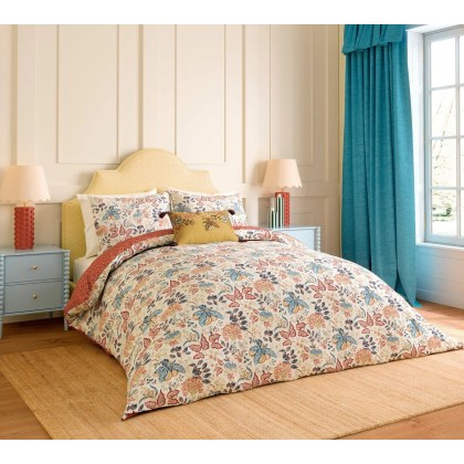 Sanderson Madagascar Duvet Set Superking in Berry Sanderson Madagascar Duvet Set Superking in Berry