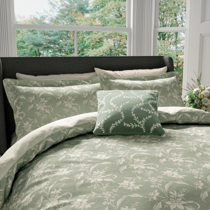 V&A Daffodil Dreams Green Duvet Set Single V&A Daffodil Dreams Green Duvet Set Single