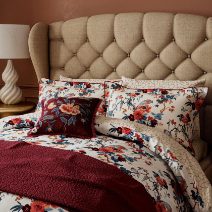 V&A Chinoiserie Charm Standard Pillowcase Pair V&A Chinoiserie Charm Standard Pillowcase Pair