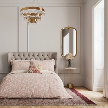 V&A Eternal Bloom Duvet Set V&A Eternal Bloom Duvet Set
