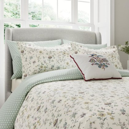 V&A Flora Duvet Set V&A Flora Duvet Set
