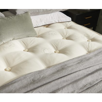 Hypnos Pillow Top Luxe Deep Pocket Sprung Firm Edge Divan Set Hypnos Pillow Top Luxe Deep Pocket Sprung Firm Edge Divan Set