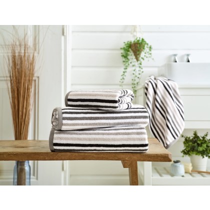 Deyongs Bliss Linear Stripe Towels in Chrome Deyongs Bliss Linear Stripe Towels in Chrome