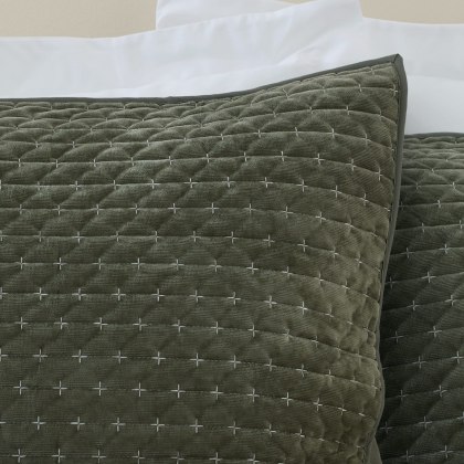 Bianca Attica Velvet Pillowsham Pair in Green Bianca Attica Velvet Pillowsham Pair in Green