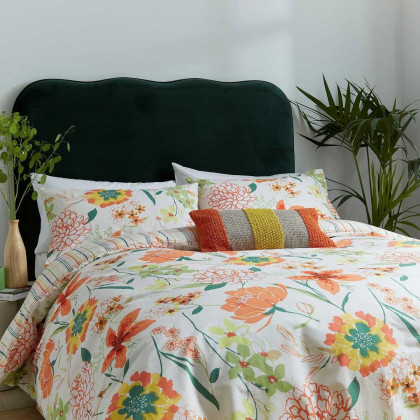 Helena Springfield Bella Duvet Set Superking in Mango Helena Springfield Bella Duvet Set Superking in Mango