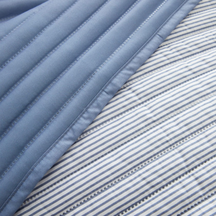 Catherine Lansfield Stripe Bedspread Blue Catherine Lansfield Stripe Bedspread Blue