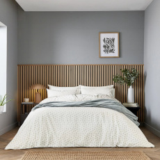 Helena Springfield Leaf Sprig Duvet Set in Grey Helena Springfield Leaf Sprig Duvet Set in Grey