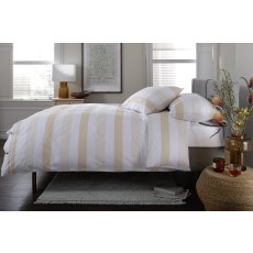 The Lyndon Company Next Level Duvet Set in Natural The Lyndon Company Next Level Duvet Set in Natural