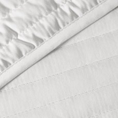 Bianca Quilted Lines White Bedspread Bianca Quilted Lines White Bedspread