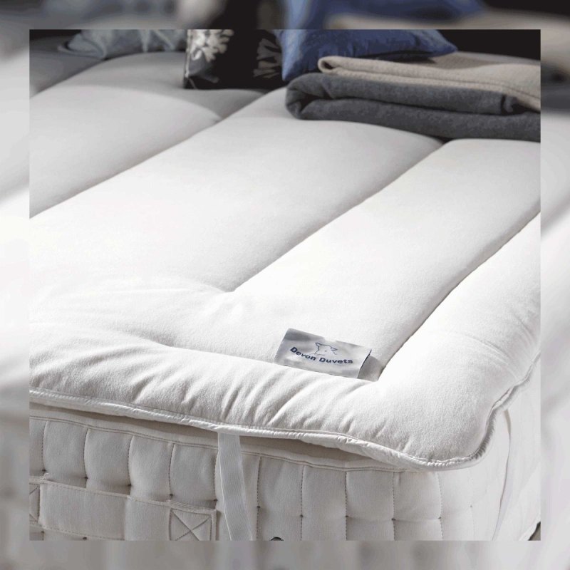Devon Duvets Devon Duvets British Wool Filled Mattress Topper