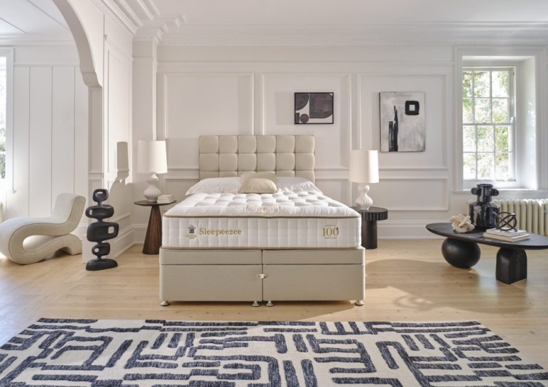 Sleepeezee Sleepeezee Centurial 01 Mattress