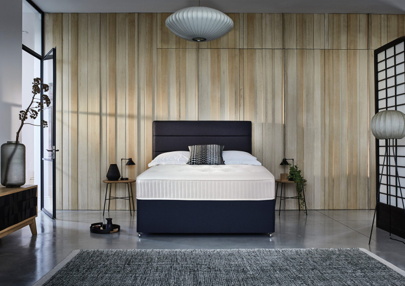 Sleepeezee Sleepeezee Hotel Support 950 Platform Top Divan Set