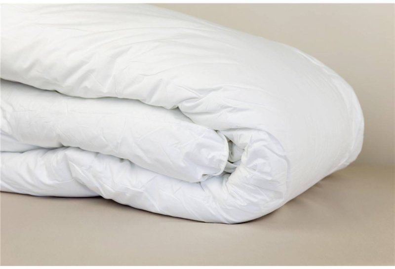 Peter Betteridge Collection Peter Betteridge Microfil Duvet - 13.5 Tog
