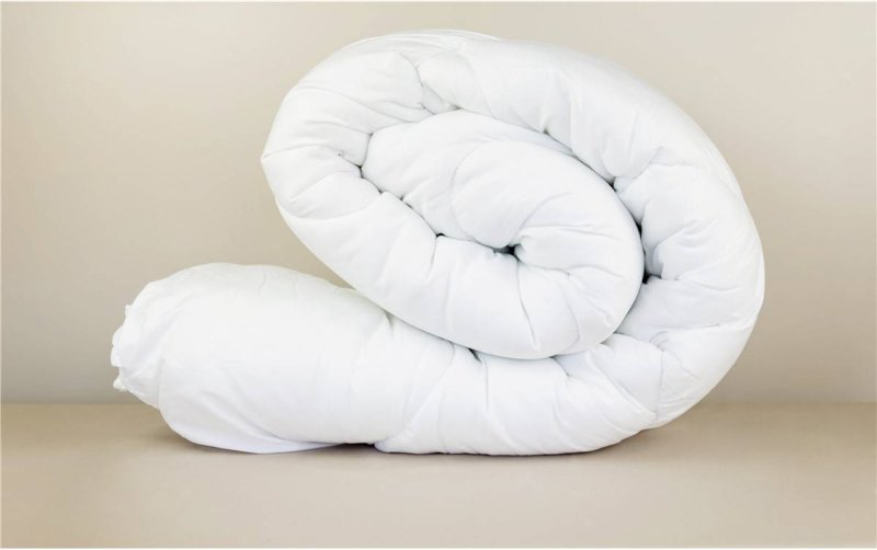 Peter Betteridge Collection Peter Betteridge Essential Duvet - 13.5 Tog