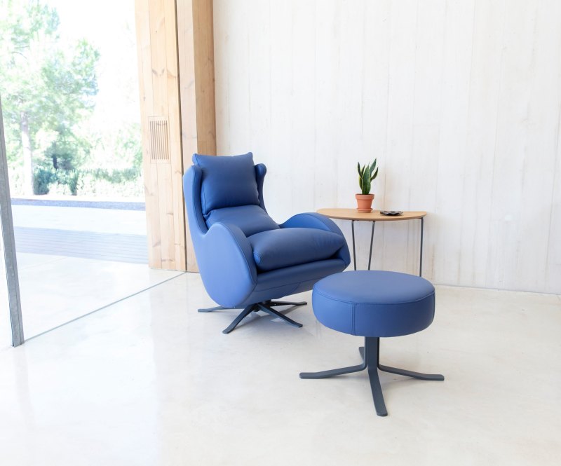 Fama Fama Lenny Swivel Rocker Chair in Dalmata Leather