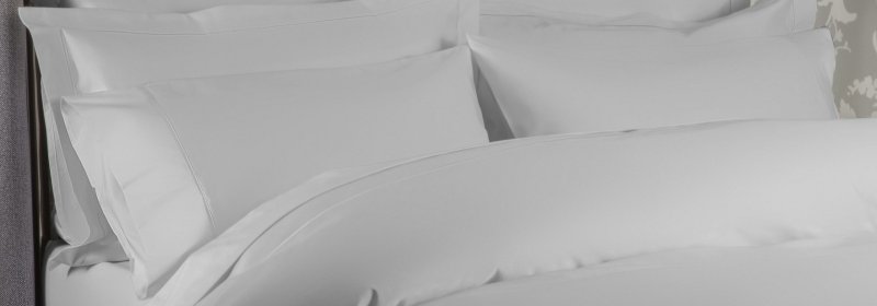 Belledorm Belledorm 1000TC Egyptian Cotton Sateen Platinum Plain Hem Pillowcase