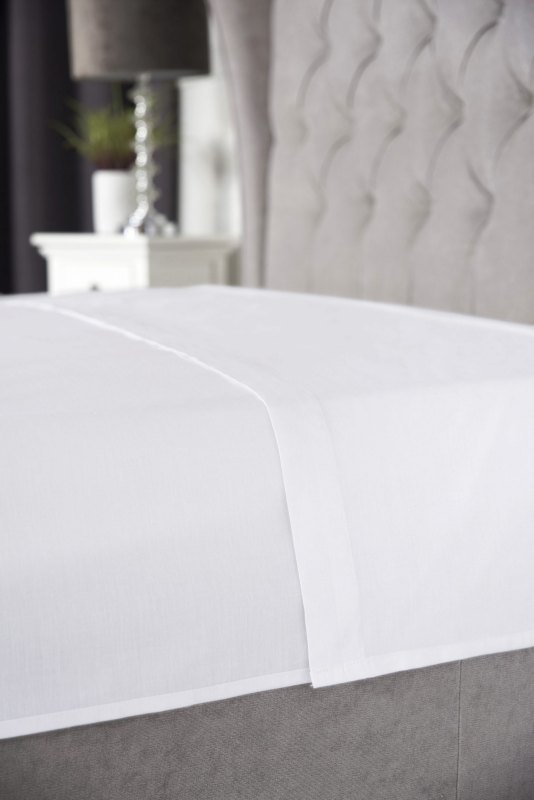 Belledorm Belledorm 200TC Cotton/Polyester White Flat Sheet