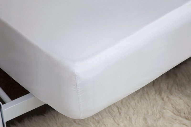 Belledorm Belledorm 600TC Egyptian Cotton Sateen White Extra Deep 38cm Fitted Sheet