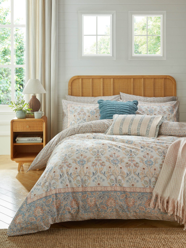 Laura Ashley Laura Ashley Semington Duvet Set