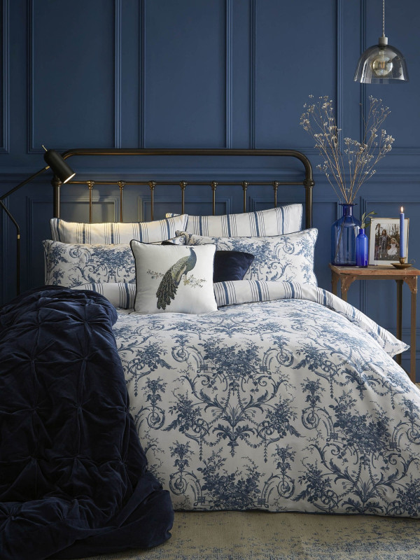 Laura Ashley Laura Ashley Tuileries Midnight Duvet Set
