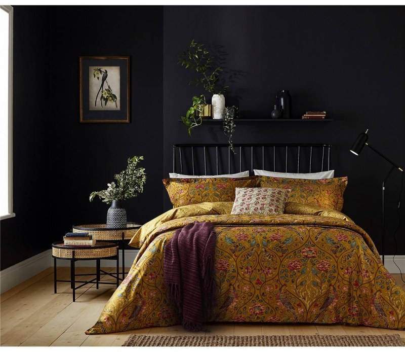 Morris & Co Morris Co Seasons By May Duvet Set in Saffron