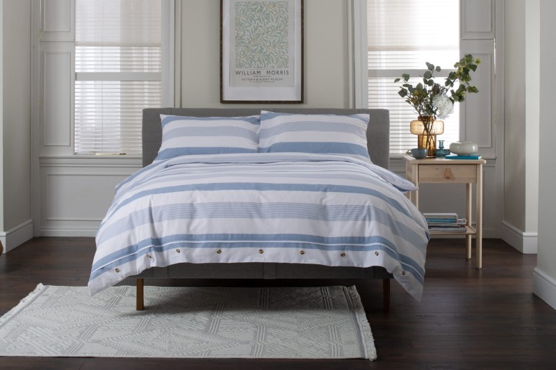 The Lyndon Company The Lyndon Company Next Level Duvet Set in Fog