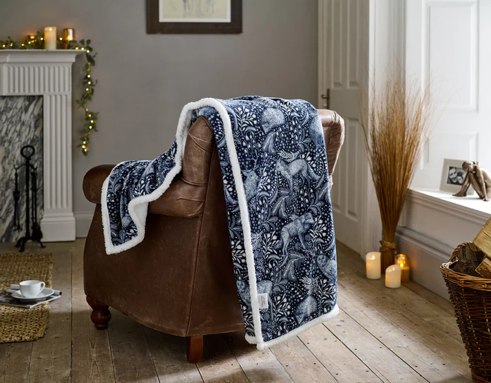 Deyongs Deyongs Woodland Folk Sherpa Throw in Navy