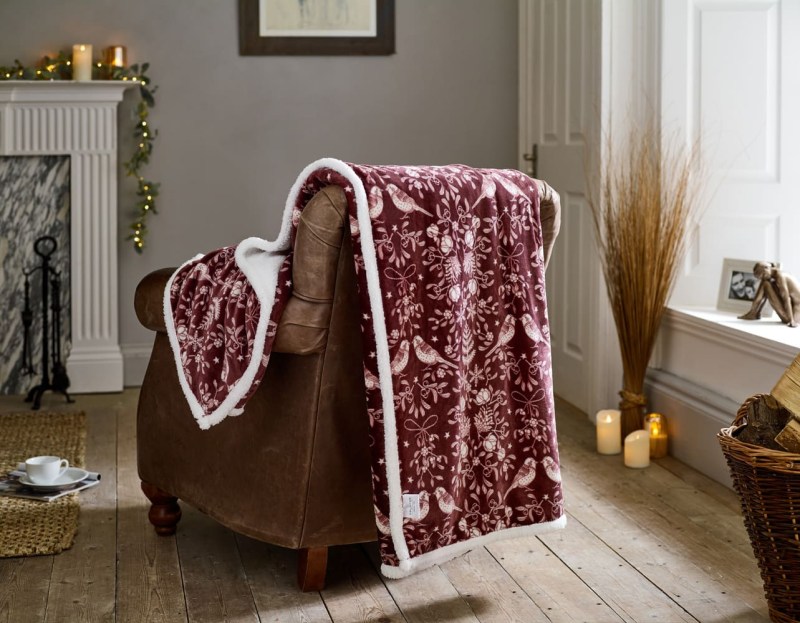 Deyongs Deyongs Winter Birds Sherpa Throw
