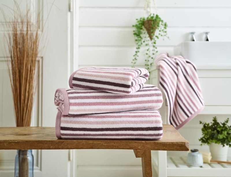 Deyongs Deyongs Bliss Linear Stripe Towels in Pink