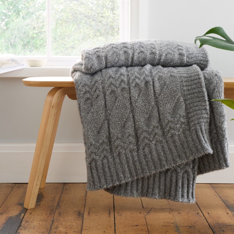 Bianca Bianca Cable Knit Grey Throw