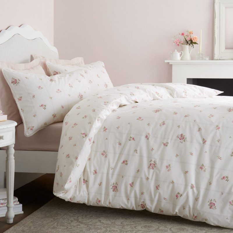 Bianca Bianca Vintage Rosebud Lace Duvet Set